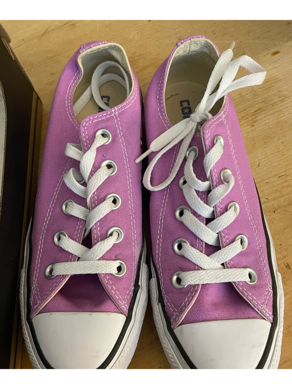 WomensLow-Top Canvas Sneakers in purple/Pink - Classic Lace-Up